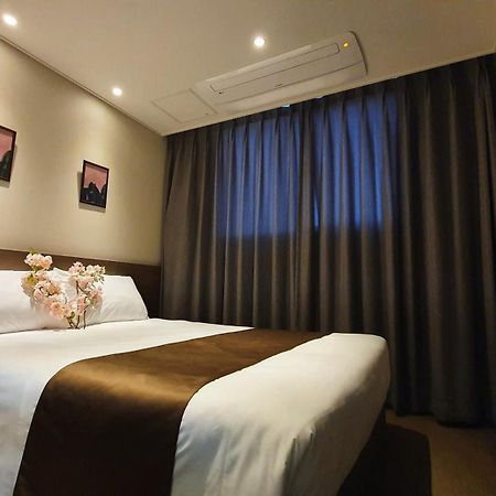 Grandmillions Hotel Seogwipo Eksteriør billede