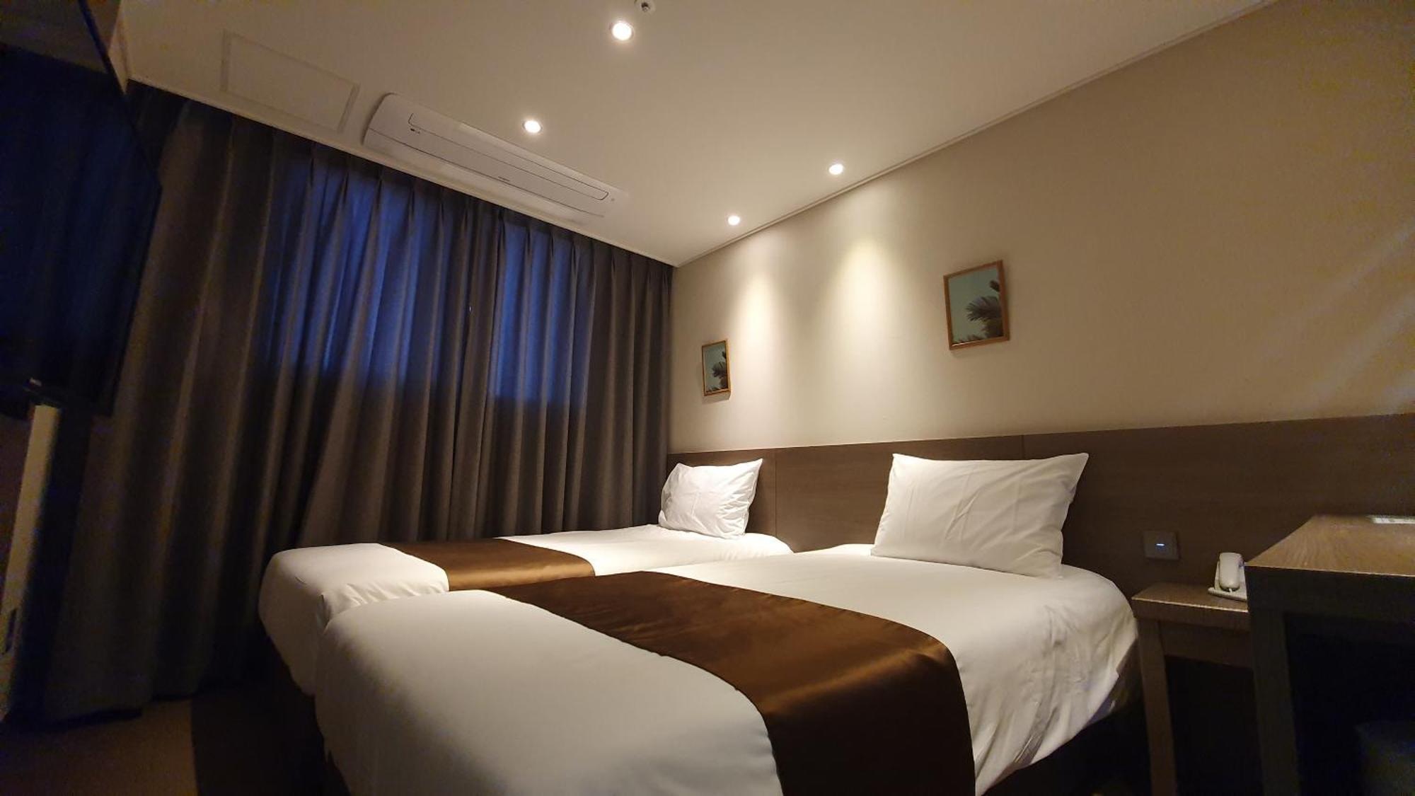 Grandmillions Hotel Seogwipo Eksteriør billede