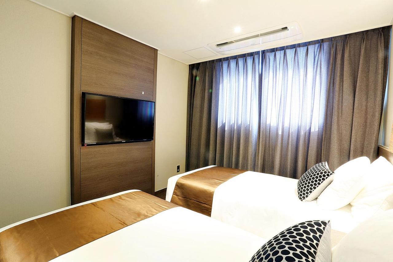 Grandmillions Hotel Seogwipo Eksteriør billede
