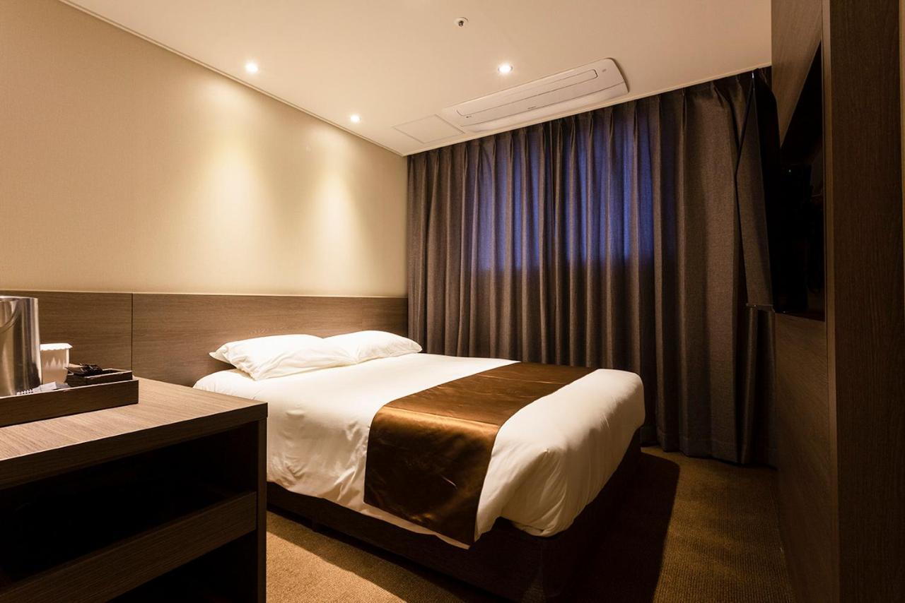Grandmillions Hotel Seogwipo Eksteriør billede